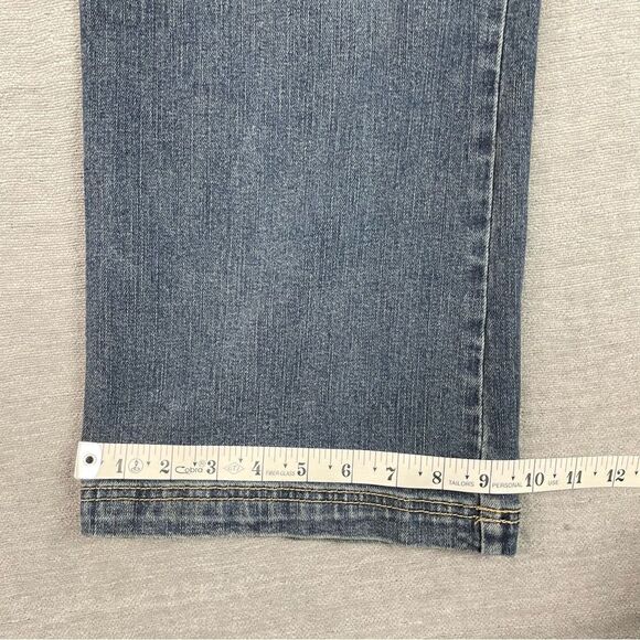 Lee Natural Bootcut Fits Just Below The Waist Denim Jeans Women’s  18W Petite - Picture 3 of 10